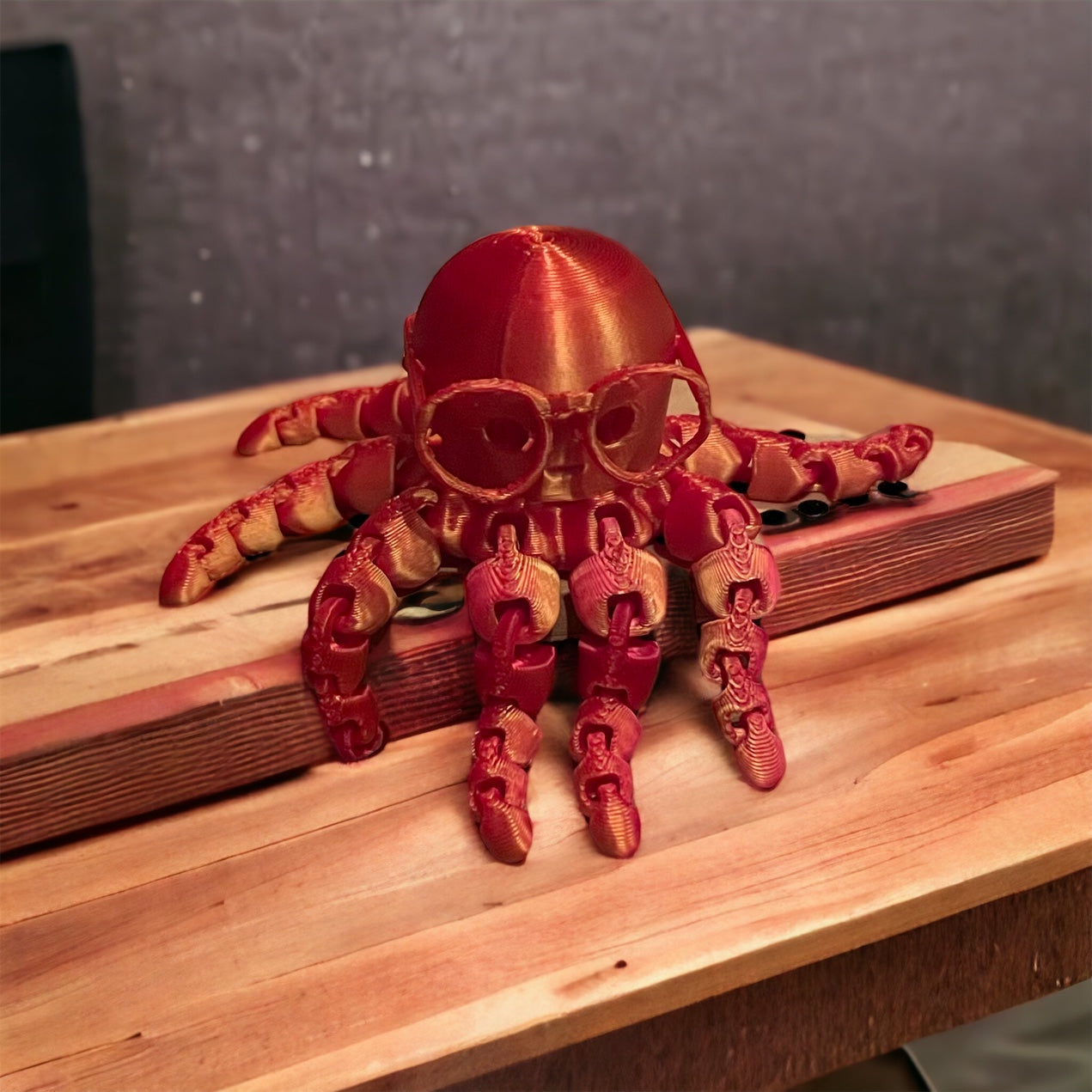 3D Print | Articulating Octopus w/ Glasses