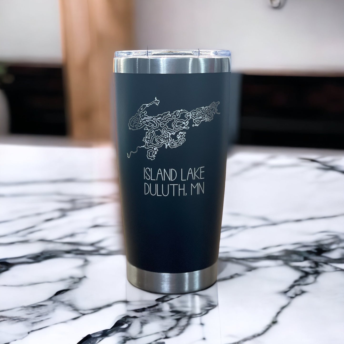 Drinkware | Island Lake | 20oz Lake Tumbler w/ Magnetic Sliding Lid