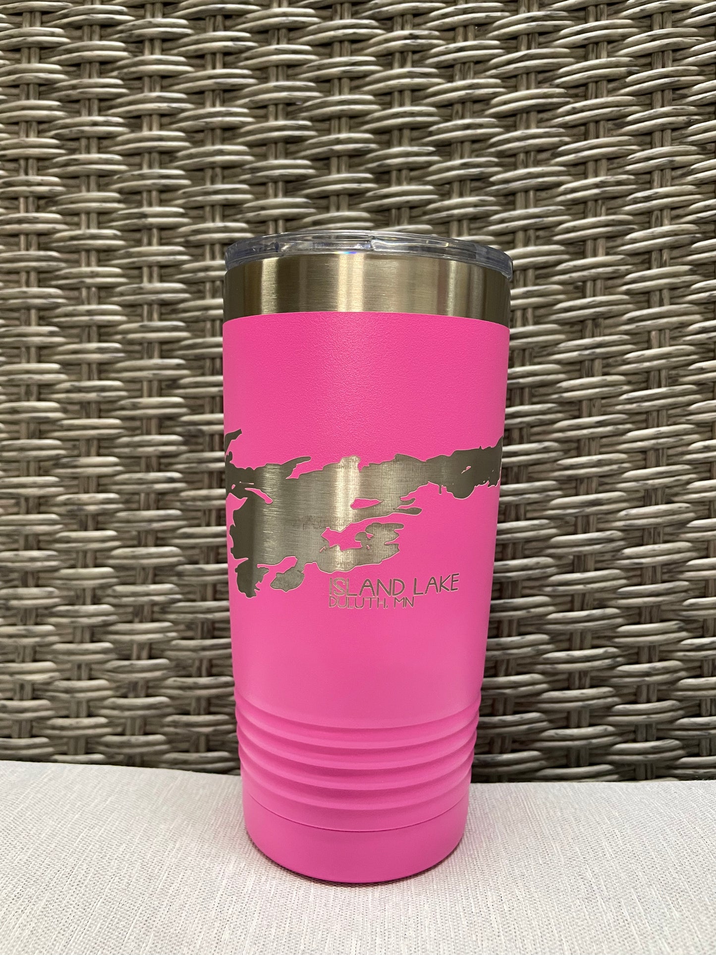 Drinkware | Island Lake | 20oz Lake Tumbler w/ Magnetic Sliding Lid